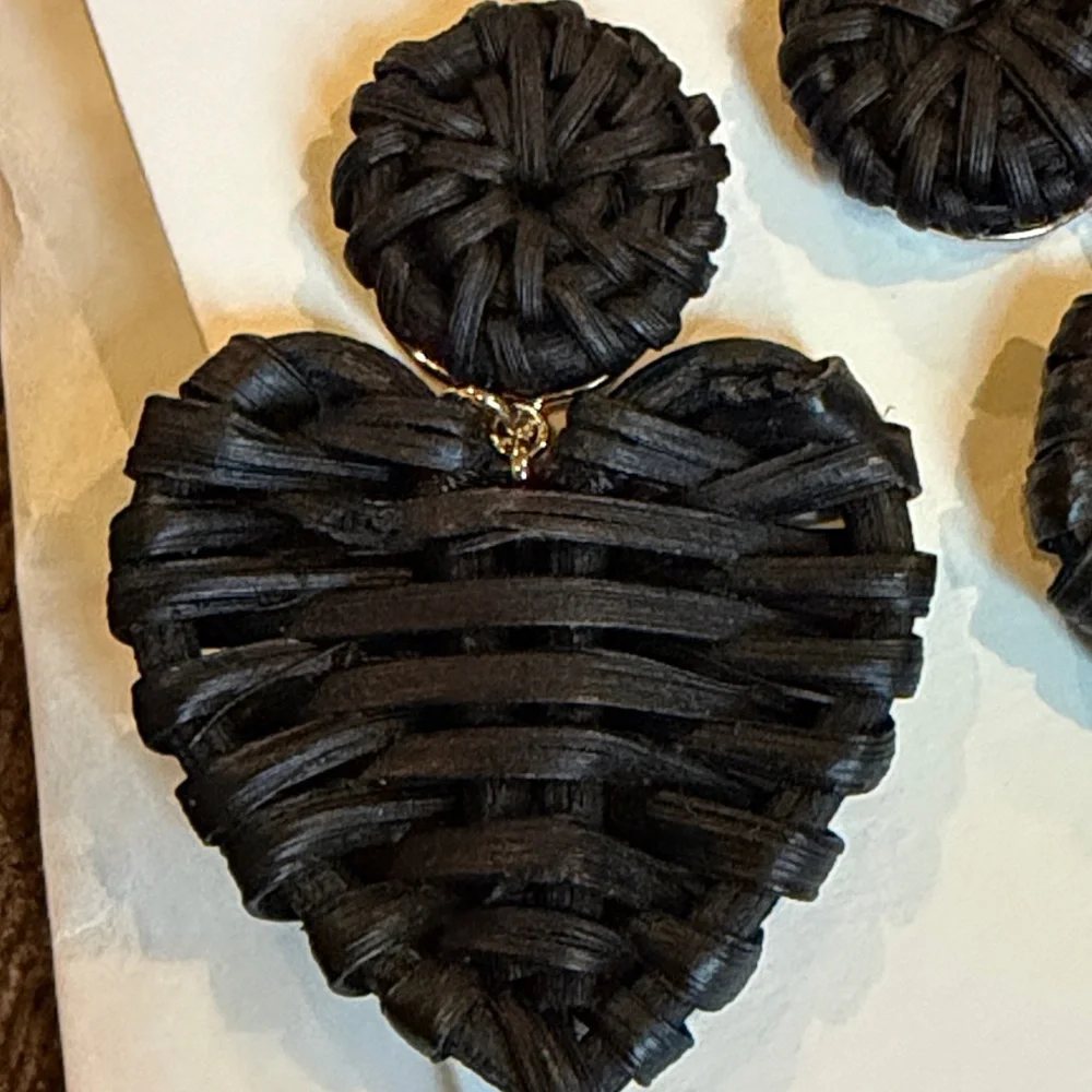 J. Crew Black Woven Heart Statement Earrings/NWT - Picture 6 of 12